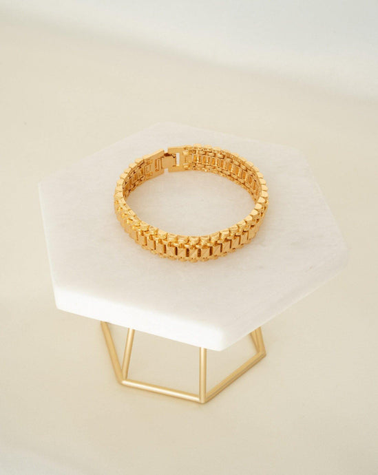 Statement bracelet