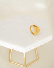 Load image into Gallery viewer, 18kt gold plated stainless steel signet ring