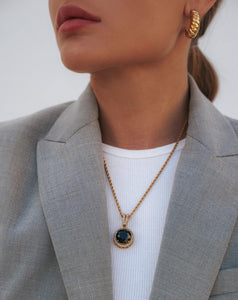 black zircon pendant necklace